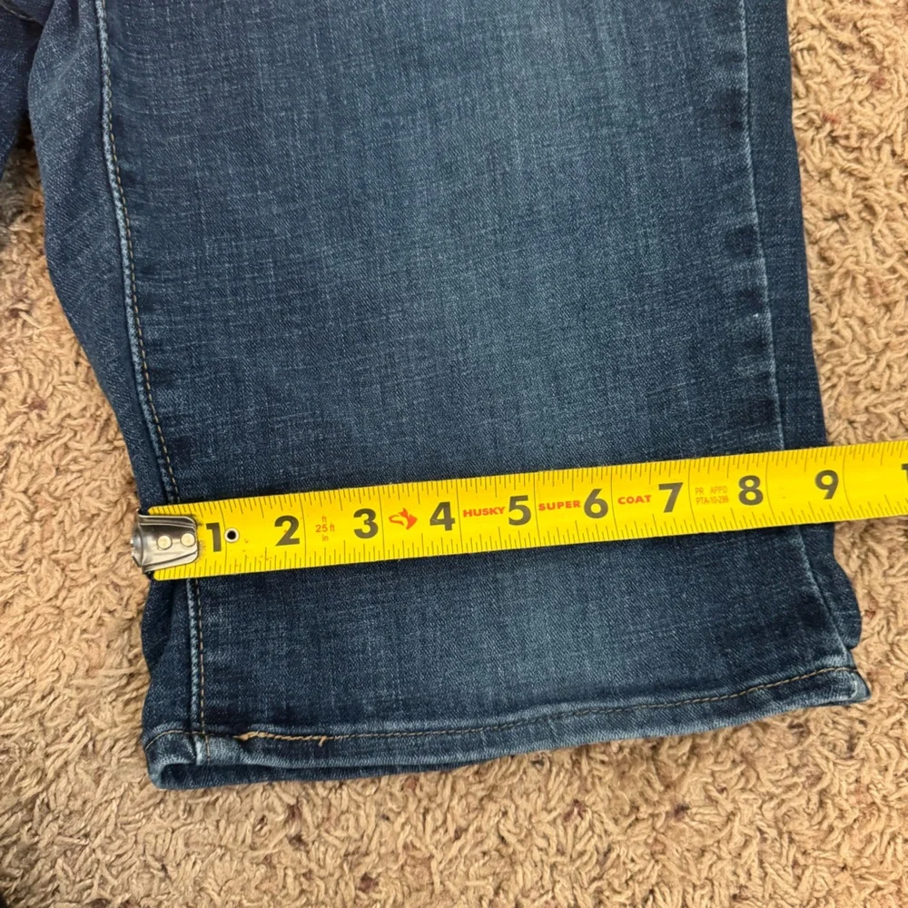 Levi’s Bermuda Jean Shorts Women’s size 30 - Picture 6 of 14